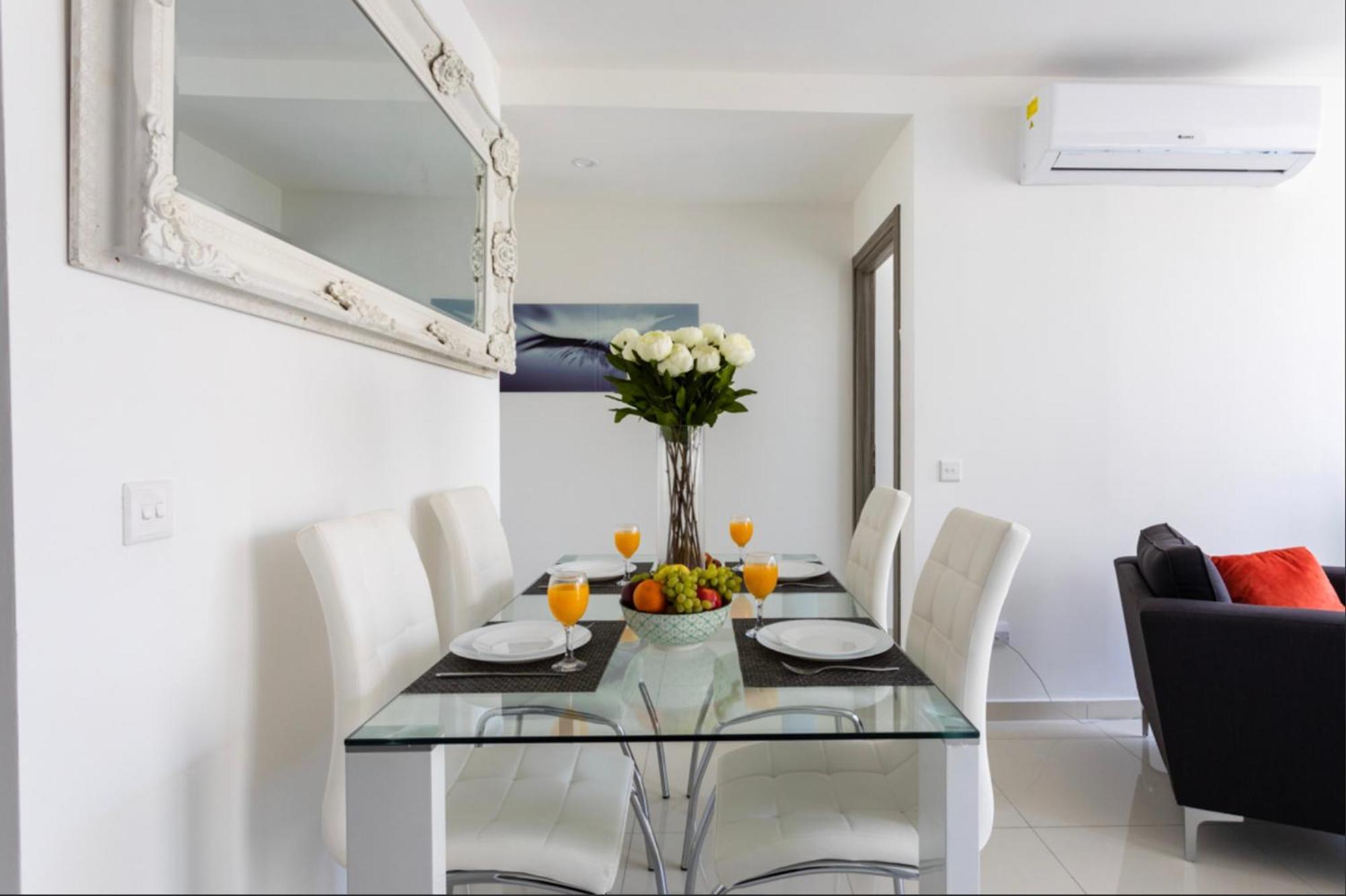 Saint Julian - Lovely Apartment With Terrace - Cityapartmentstay Saint Julian's 外观 照片